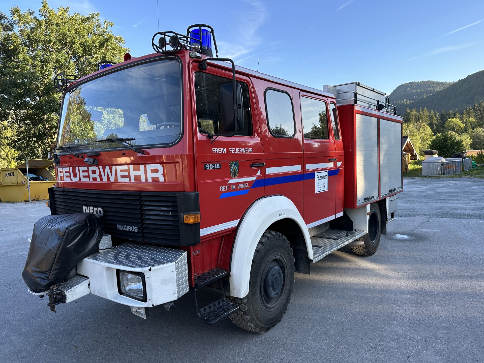 Einsatzfahrzeuge, Kommunalfahrzeuge, Technik und Ausrüstung Winterauktion